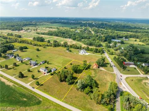 Paradise Road Medina OH 44256