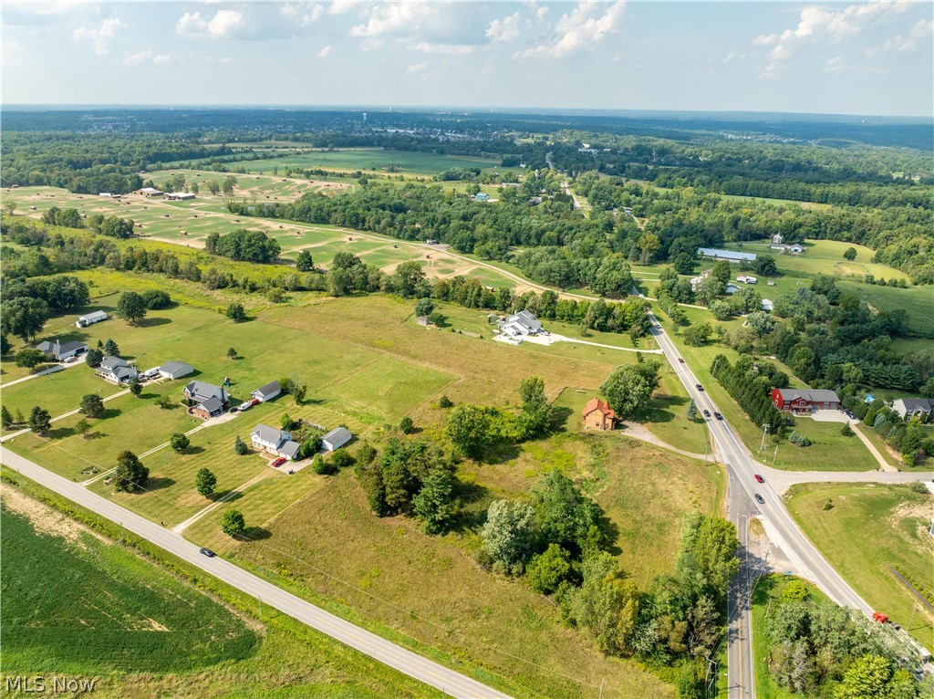 Paradise Road Medina OH 44256