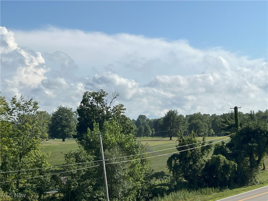 2663 Lake Road Conneaut OH 44030