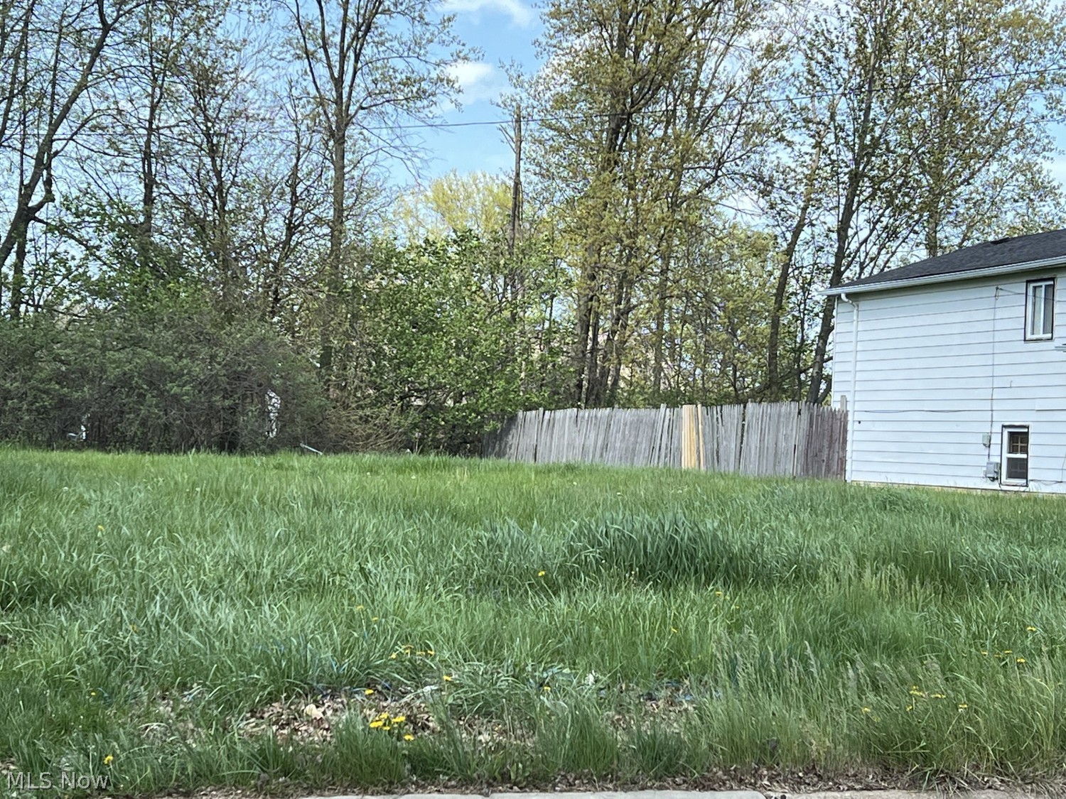 00 W 23rd Street Lorain OH 44052