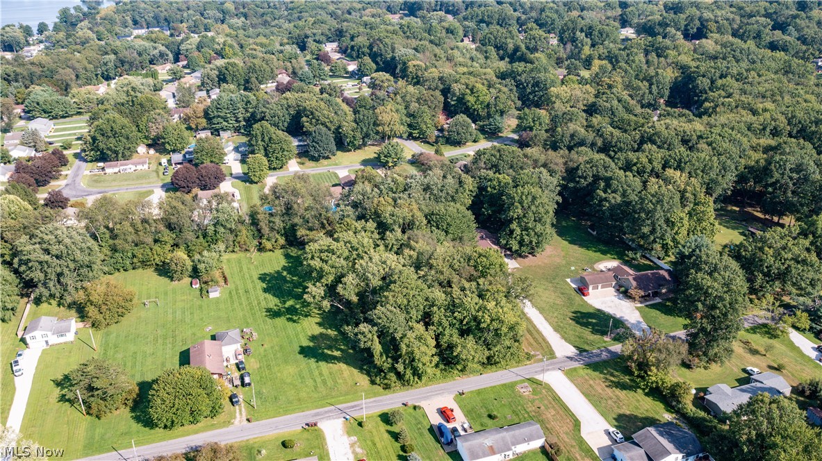 4051 Greenbay Drive Barberton OH 44203