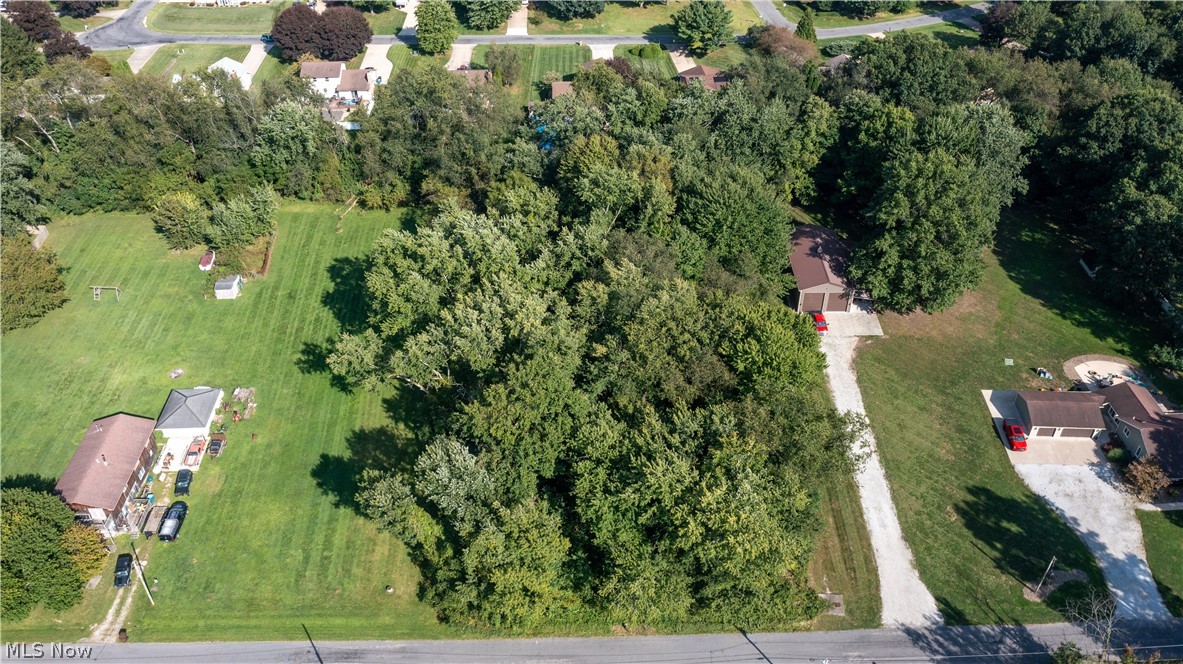 4051 Greenbay Drive Barberton OH 44203