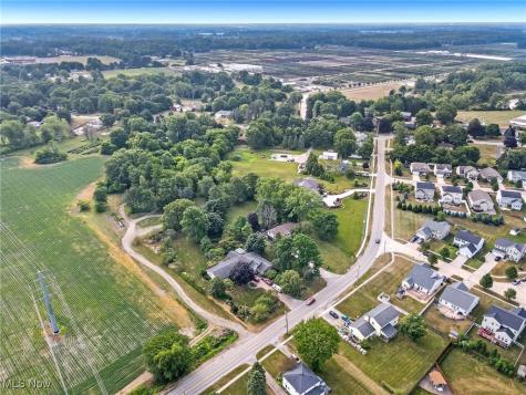 3473 Moon Road Avon OH 44011