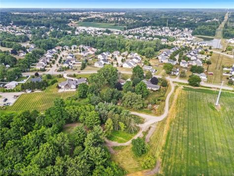 3473 Moon Road Avon OH 44011