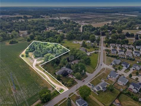 3473 Moon Road Avon OH 44011