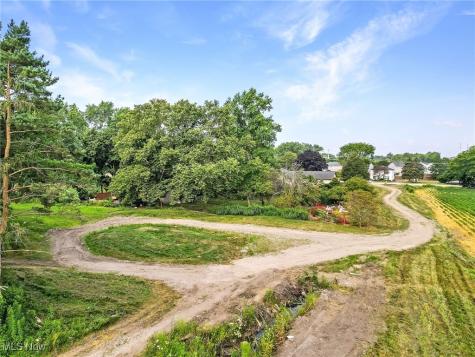 3473 Moon Road Avon OH 44011