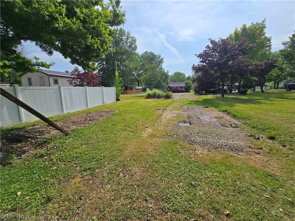 4877 Presidential Drive Geneva OH 44041