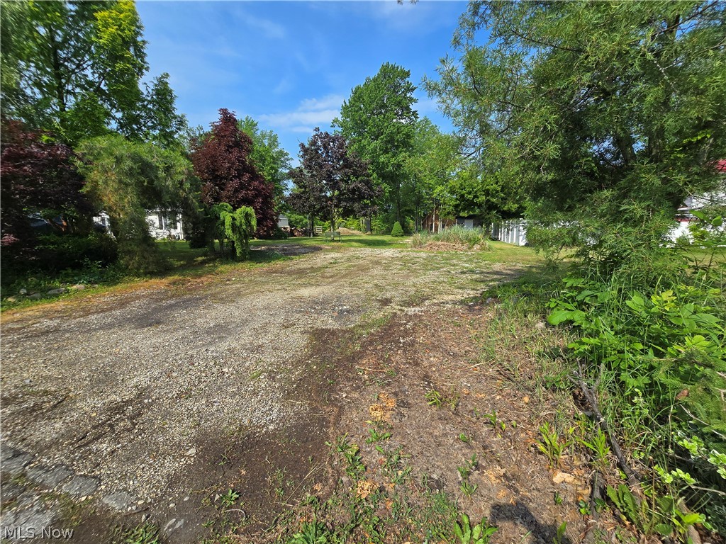 4877 Presidential Drive Geneva OH 44041