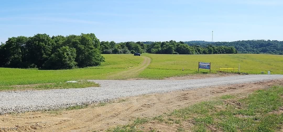 1393 State Route 13 SE Crooksville OH 43731