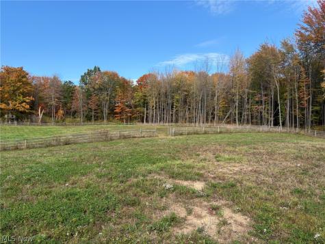 2729 State Route 82 Aurora OH 44202