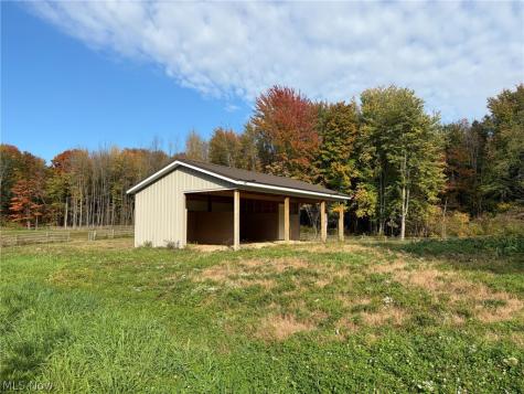2729 State Route 82 Aurora OH 44202