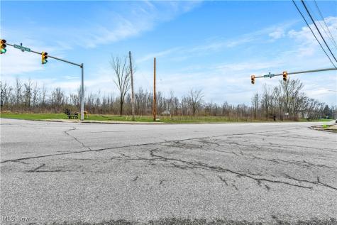 Highland/valley View Road E Macedonia OH 44056