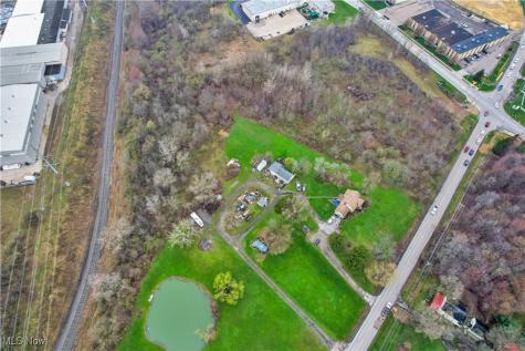 Highland/valley View Road E Macedonia OH 44056