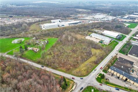 Highland/valley View Road E Macedonia OH 44056
