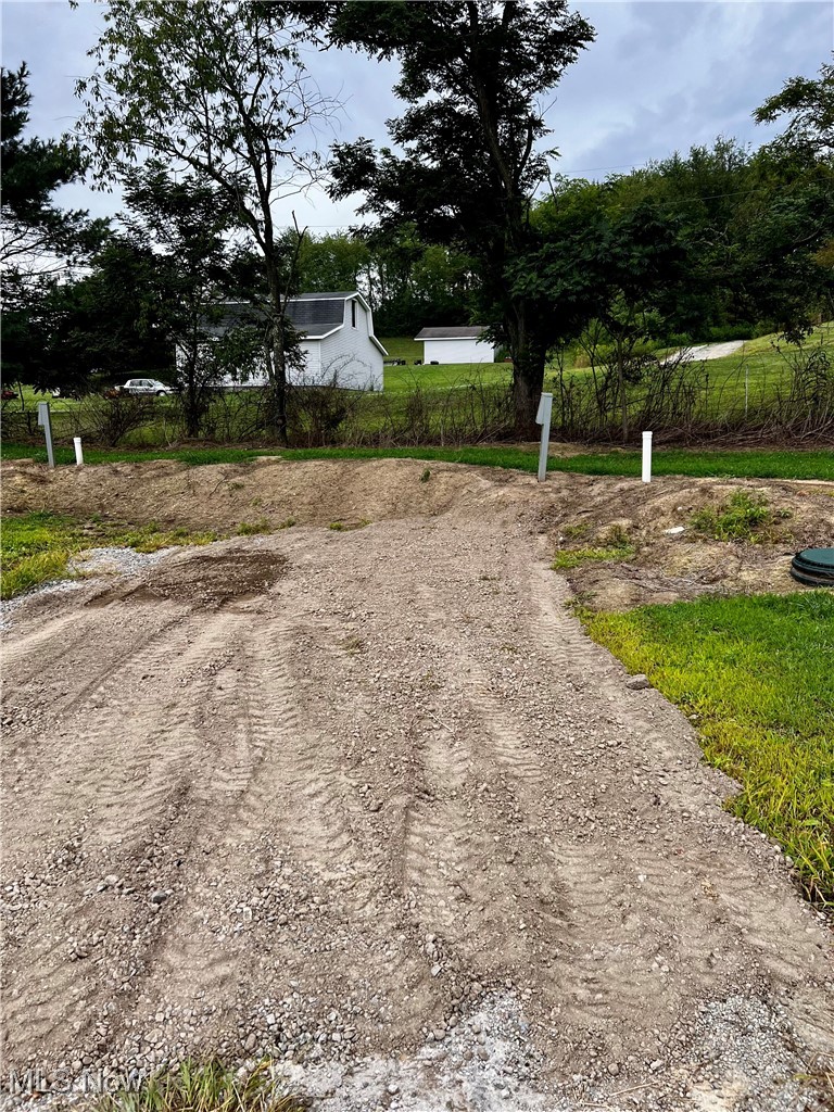 569 Wells Hollow Road Wellsville OH 43968