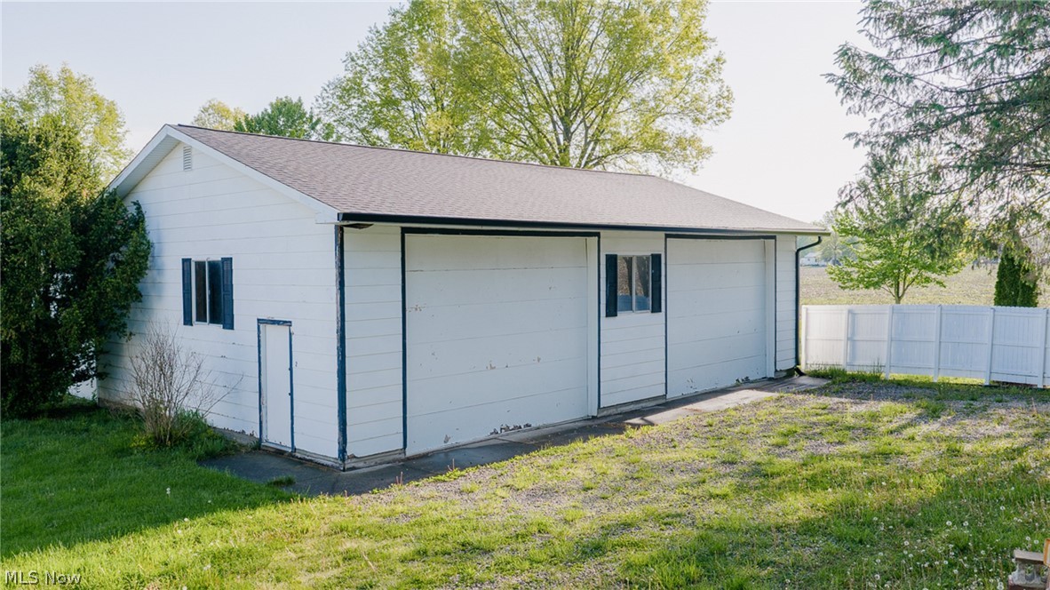 9865 Tallmadge Road Diamond OH 44412