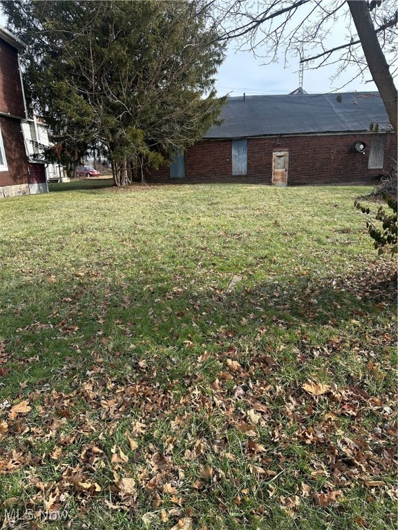 V/l S Freedom Avenue Alliance OH 44601