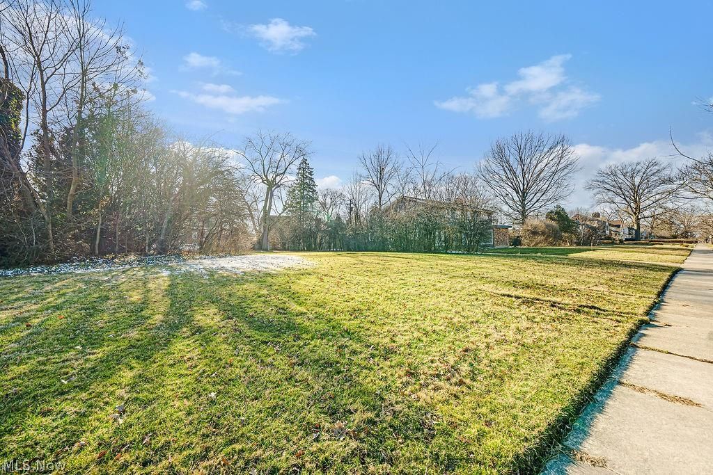 3152 Van Aken Boulevard Shaker Heights OH 44120