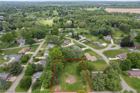 7811 Parkford Street NW Massillon OH 44646