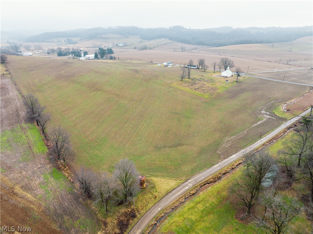 3967 Crooked Run Road NW New Philadelphia OH 44663