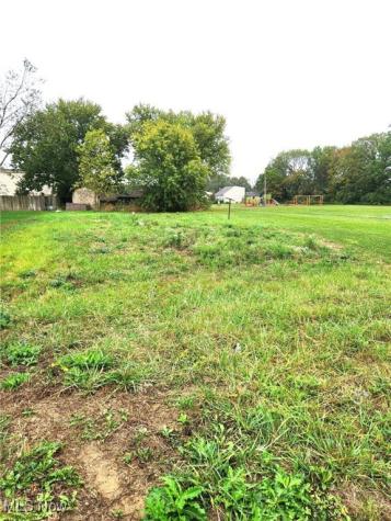 2218 Fowl Road Elyria OH 44035