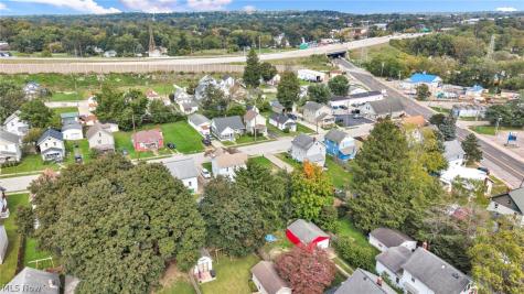 52 Norwood Street Barberton OH 44203