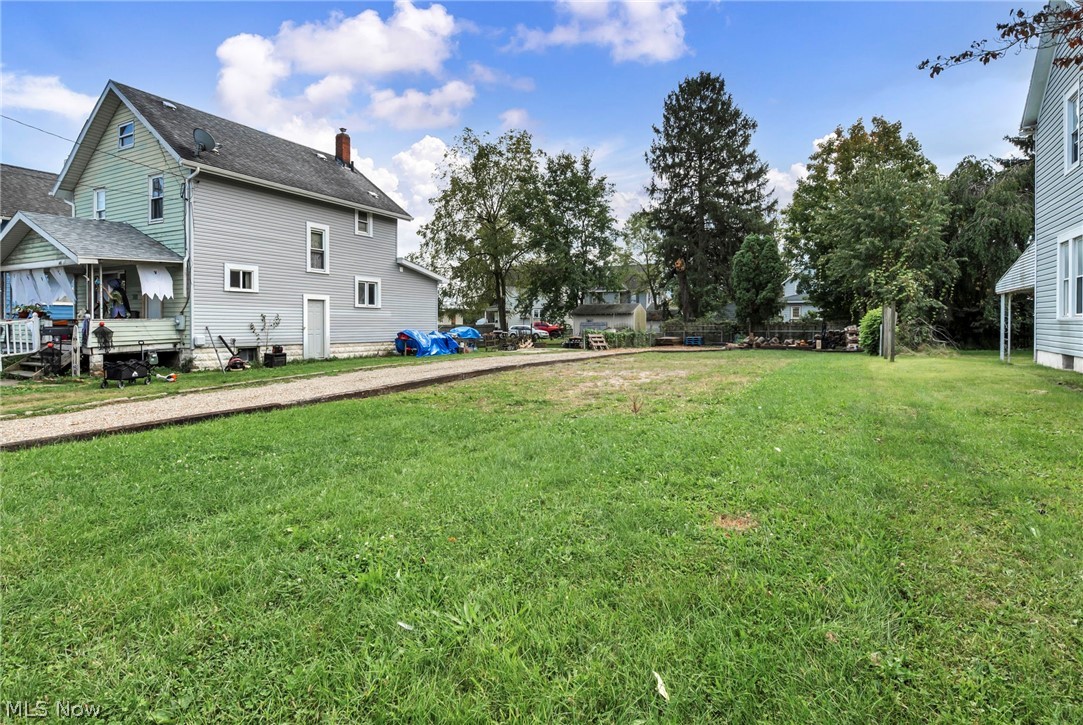 52 Norwood Street Barberton OH 44203