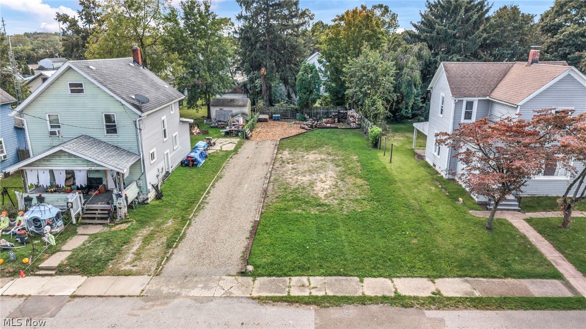 52 Norwood Street Barberton OH 44203