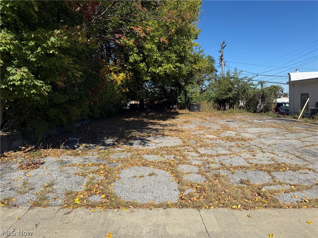 7400 Kenilworth Avenue Parma OH 44129