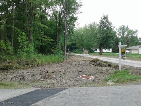 Woodruff Drive Sheffield Lake OH 44054