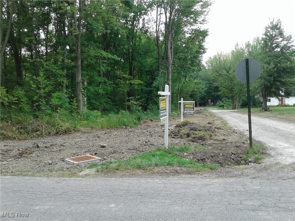Woodruff Drive Sheffield Lake OH 44054