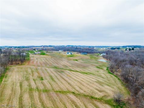 Pigeon Run Avenue SW Navarre OH 44662