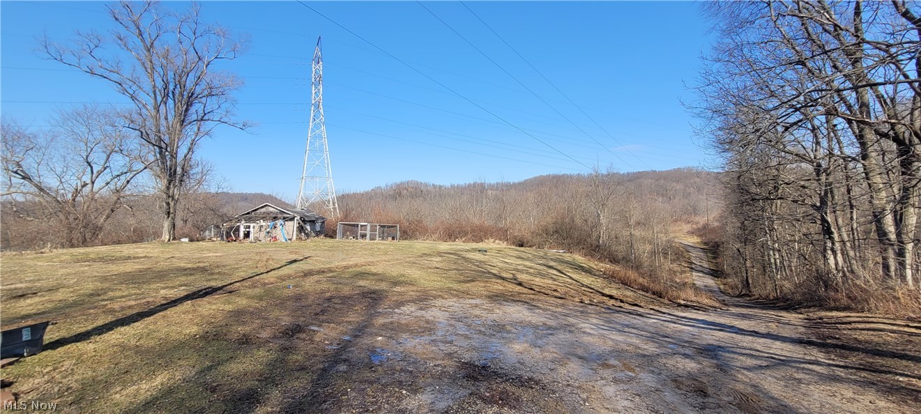 4002 Plainfield Road Kimbolton OH 43749
