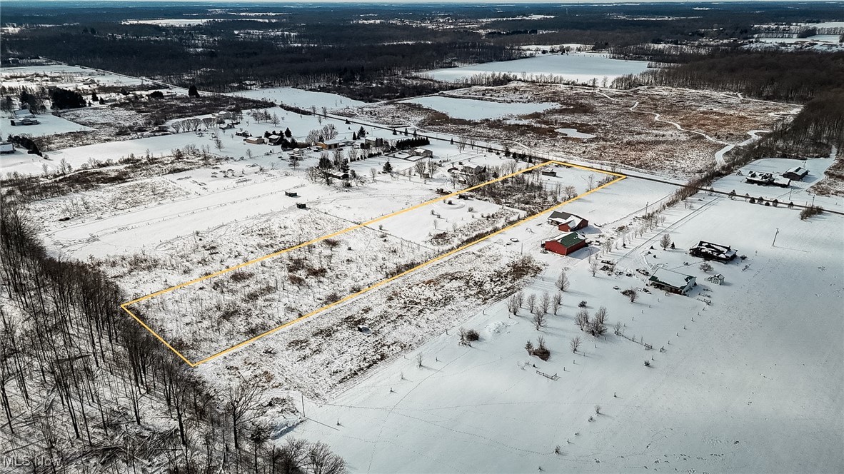 315 Township Road 581 Sullivan OH 44880