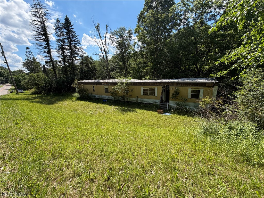 2799 Johnstown Road NE Dover OH 44622
