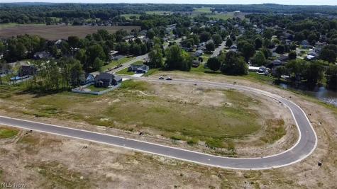 S/l 27 E Lakewood Drive Canal Fulton OH 44614