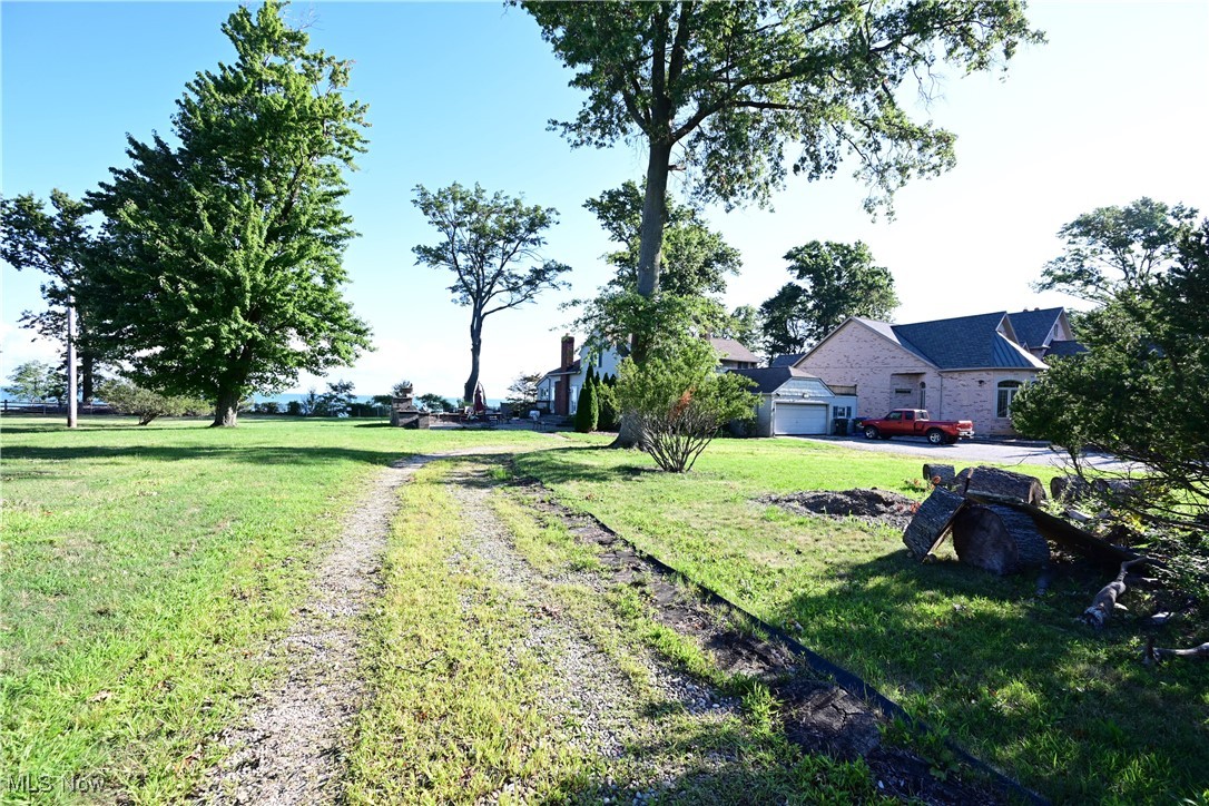 24458 Lake Road Bay Village OH 44140