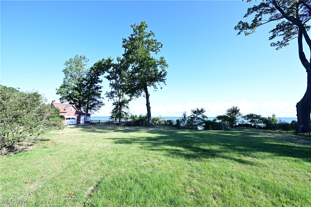 24458 Lake Road Bay Village OH 44140