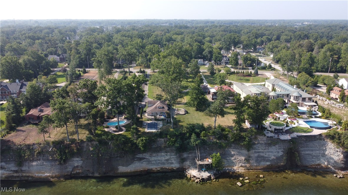 24458 Lake Road Bay Village OH 44140