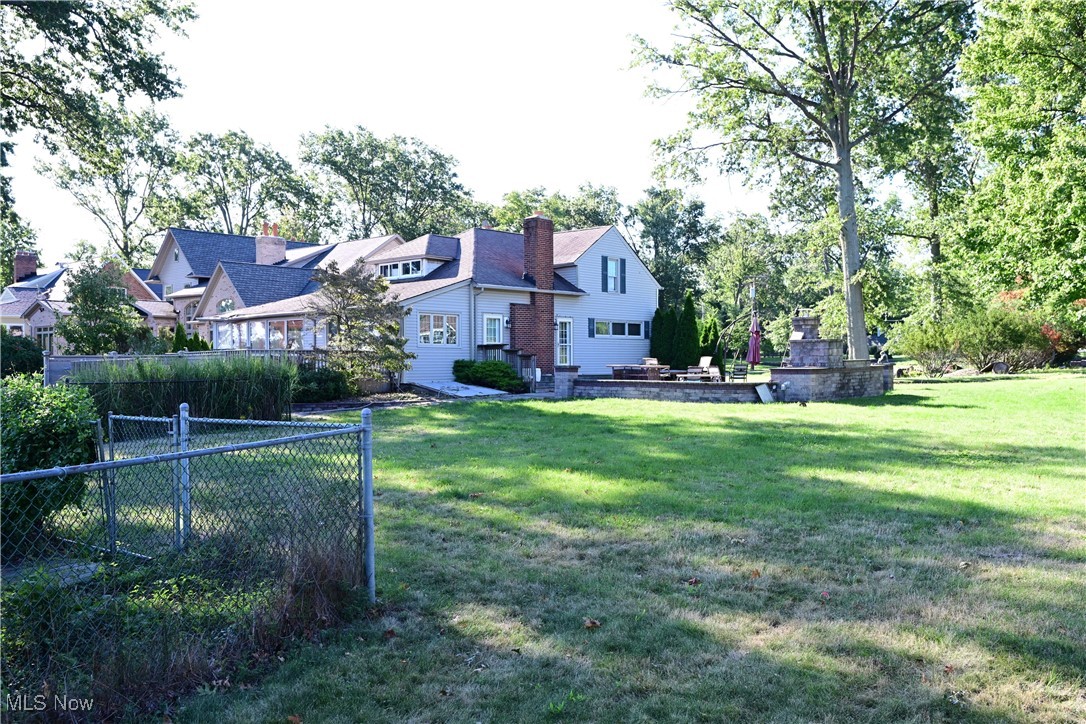 24458 Lake Road Bay Village OH 44140