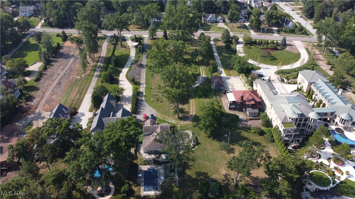 24458 Lake Road Bay Village OH 44140