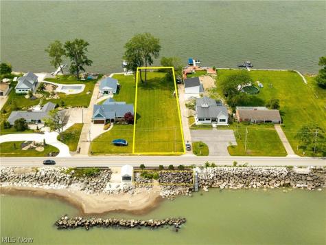 517 Cedar Point Road Sandusky OH 44870