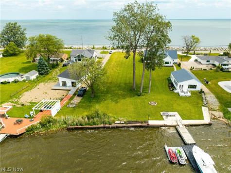 517 Cedar Point Road Sandusky OH 44870