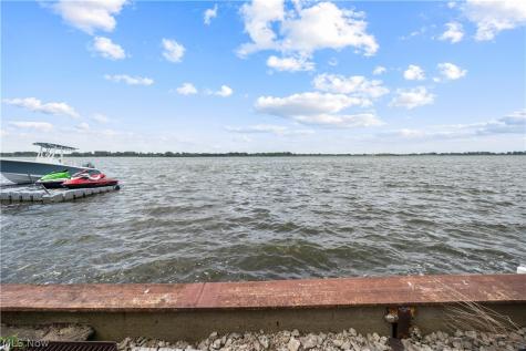 517 Cedar Point Road Sandusky OH 44870