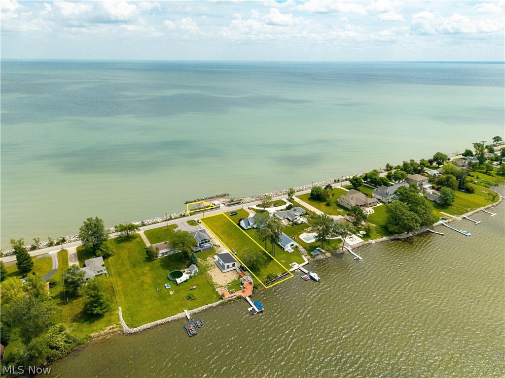 517 Cedar Point Road Sandusky OH 44870