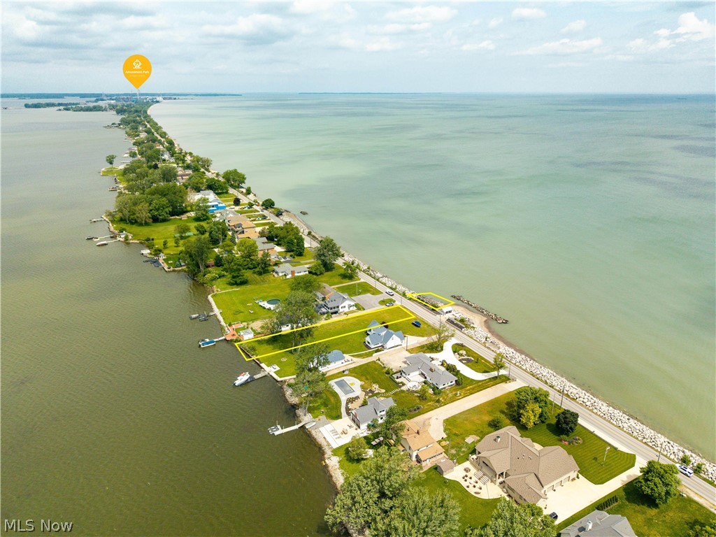 517 Cedar Point Road Sandusky OH 44870