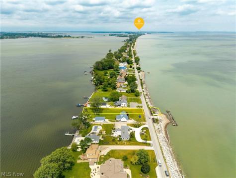 517 Cedar Point Road Sandusky OH 44870
