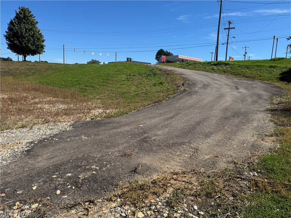 1429/1449 Cadiz Road Wintersville OH 43953