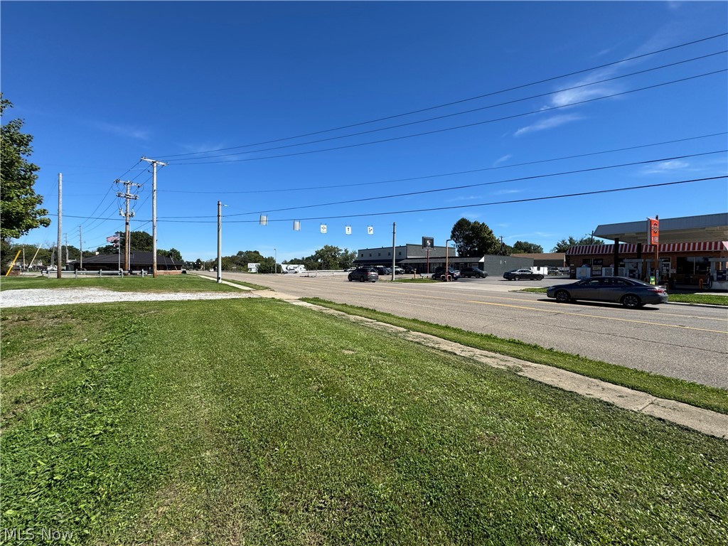 1429/1449 Cadiz Road Wintersville OH 43953