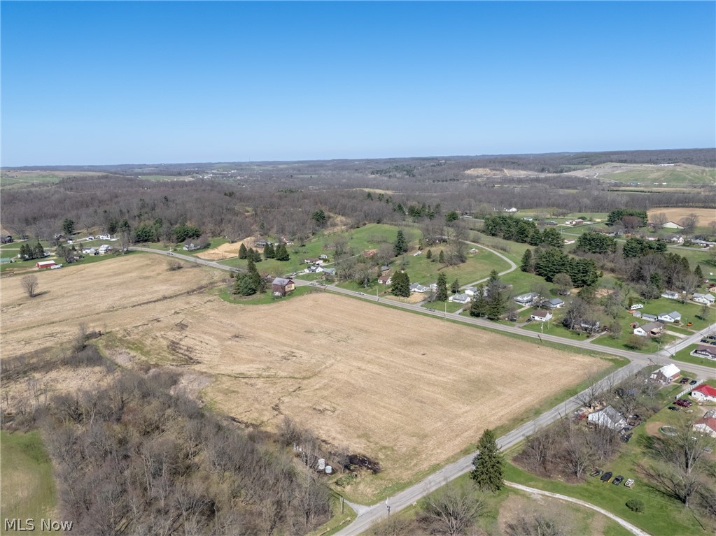 Elson Street SE Waynesburg OH 44688